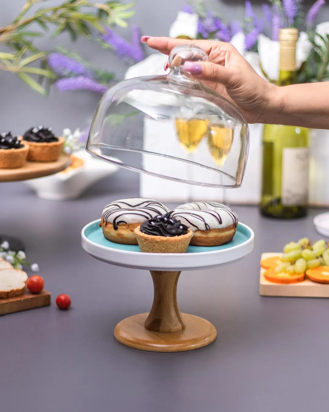 Atlas Pedestal Cake Stand with Dome