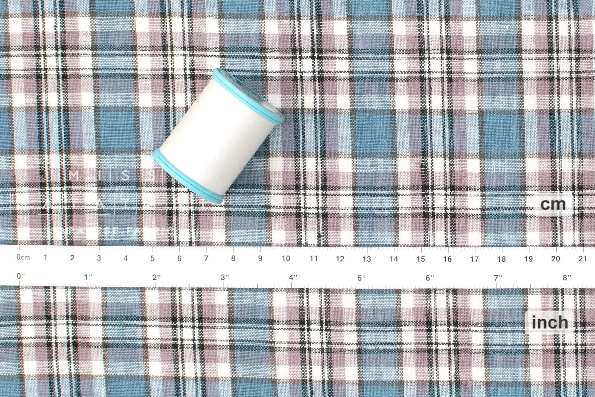 DEADSTOCK 100% Linen Check Plaid - 28