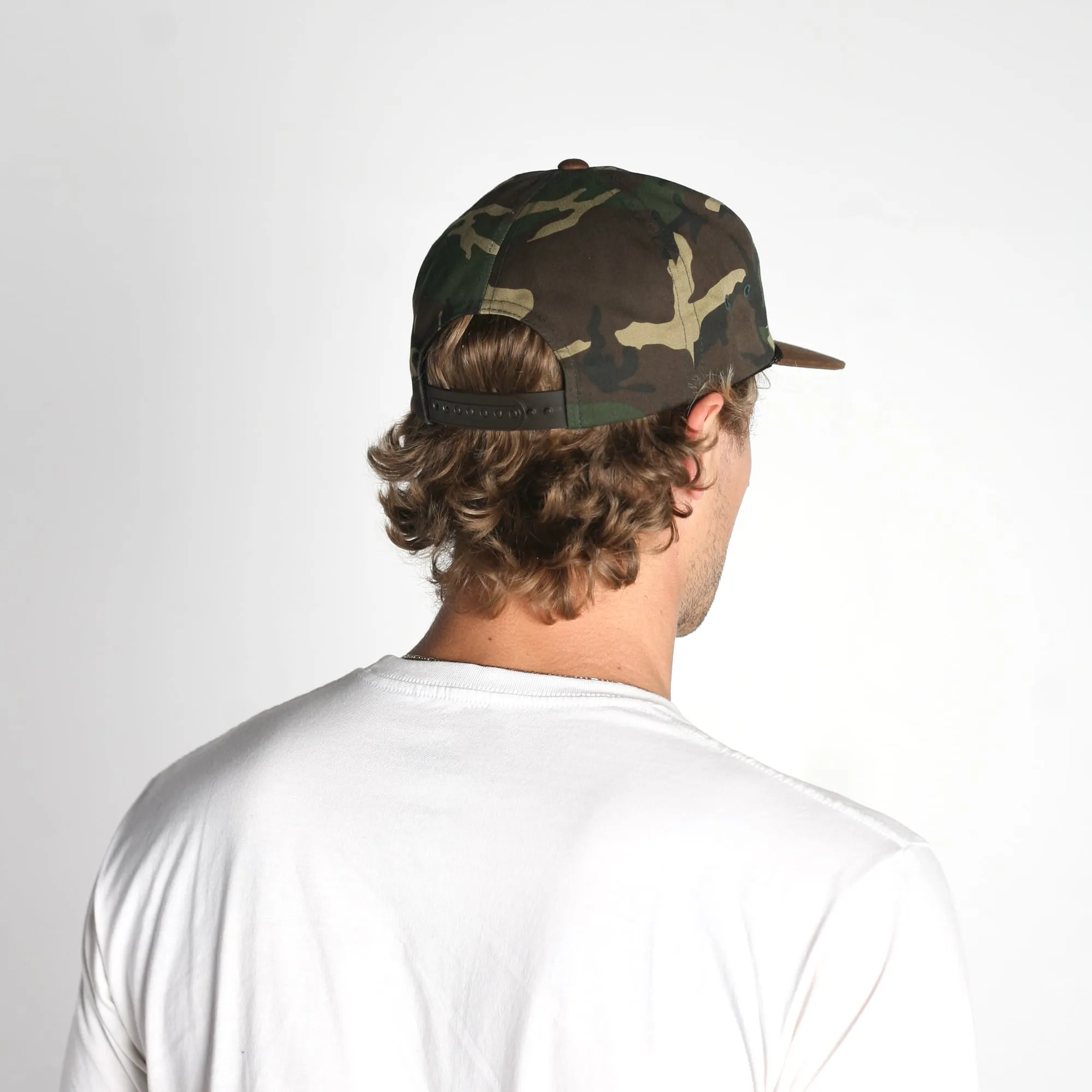 Mental Snapback Hat Camo