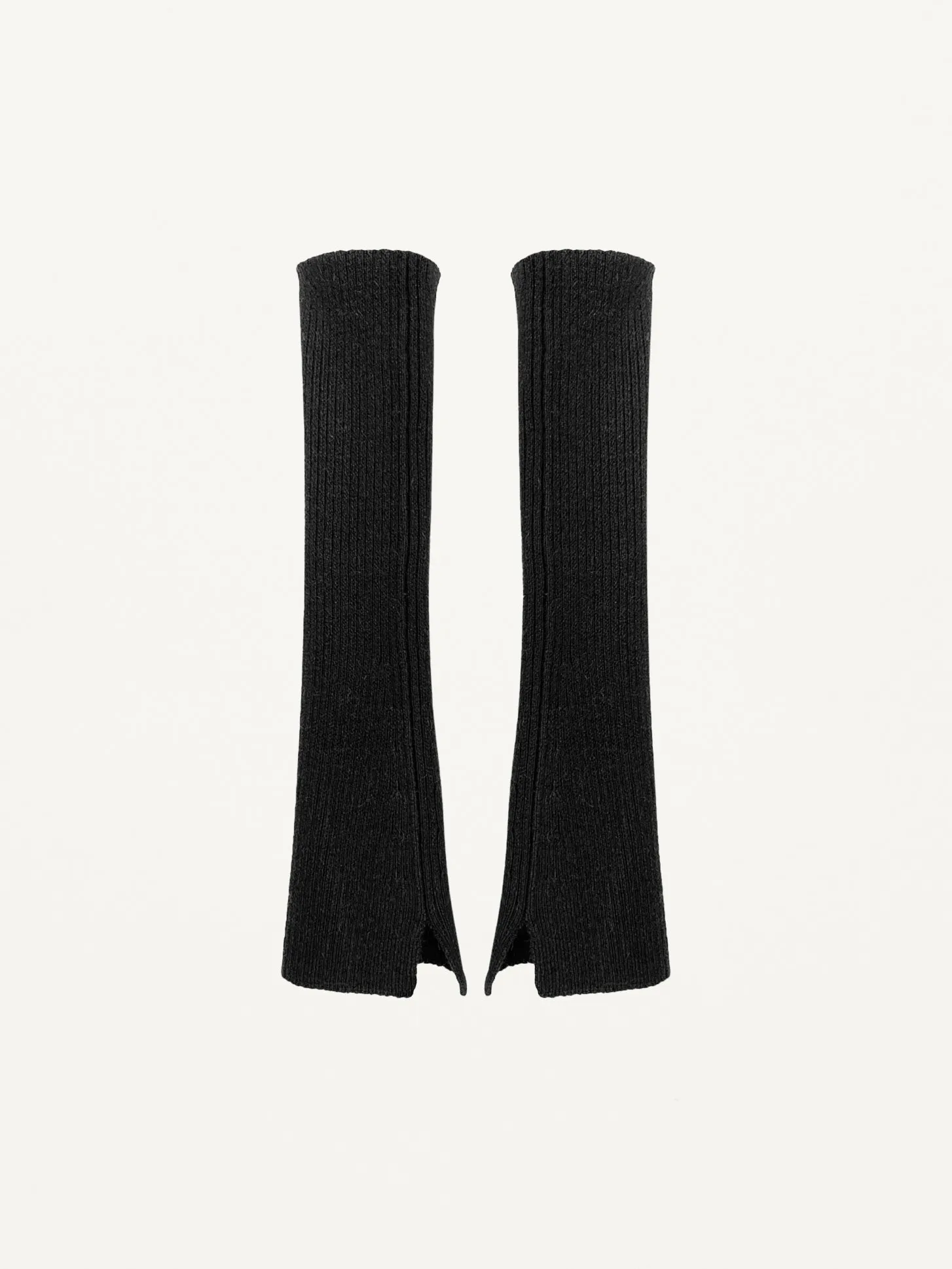 Ribbed Arm Warmers in Black