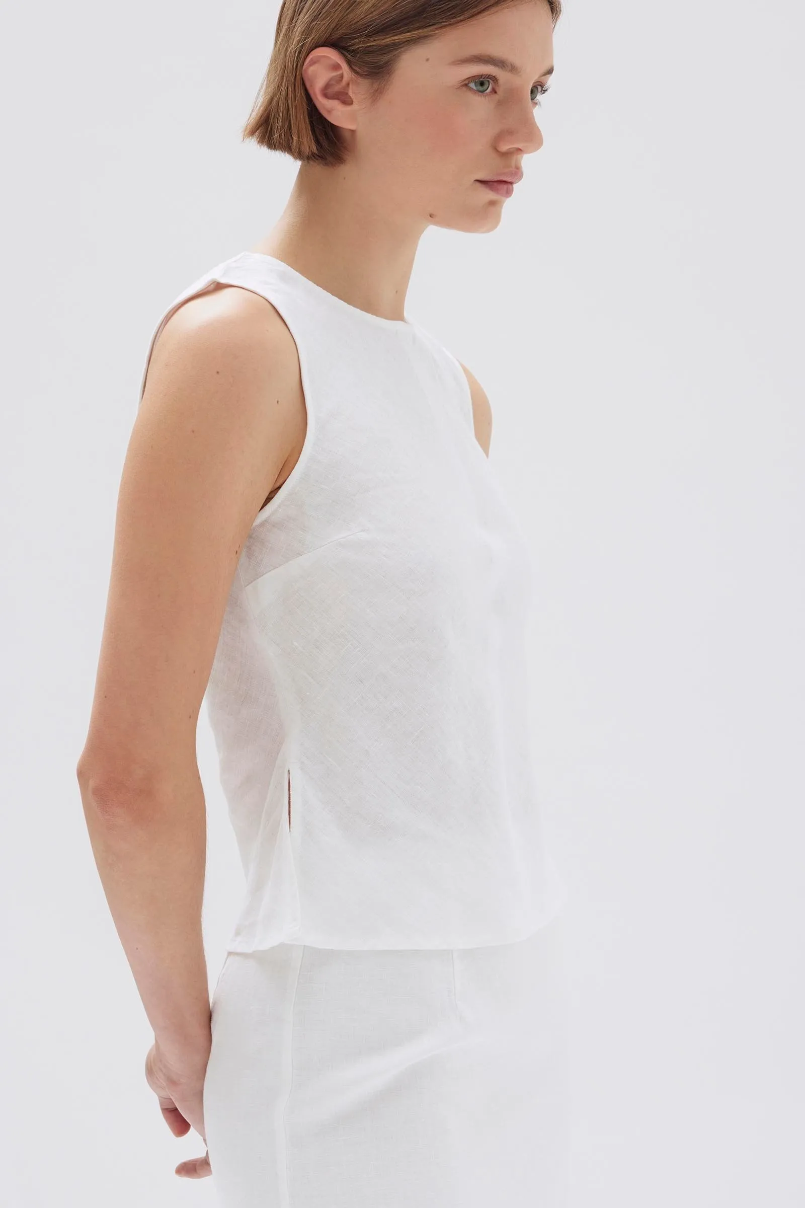 Solis Linen Top