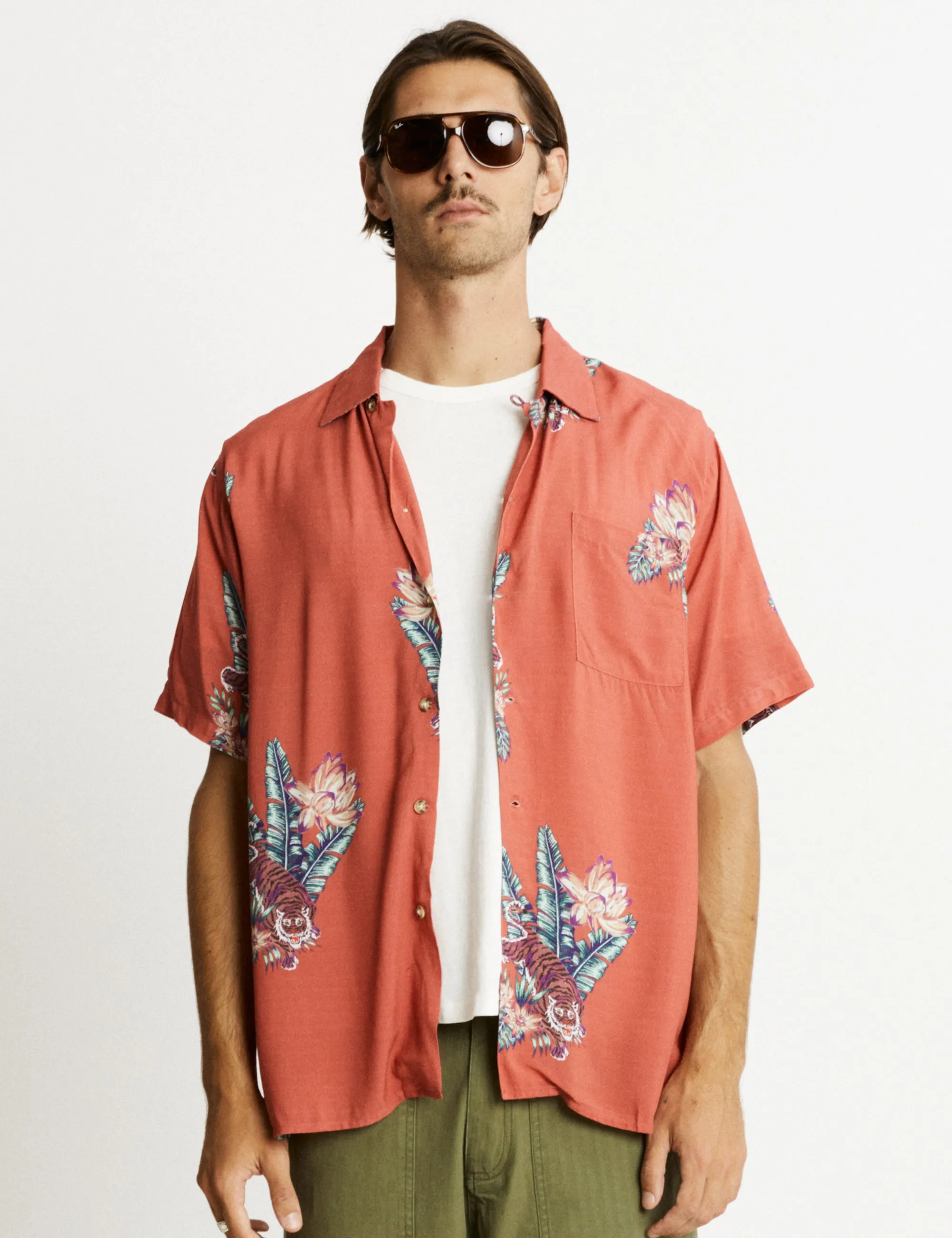 Zed Bowler Shirt - Red Tropical Print